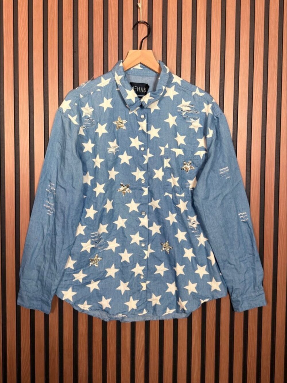 REHAB Shirt M / L Womens Blue Star Print Long Sleeve Button Up Collared Chambray